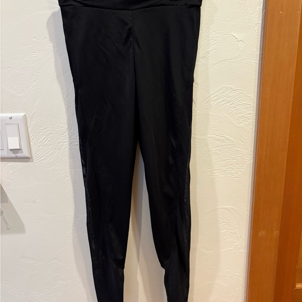 Black High-Waisted Leggings with mesh on the bottom